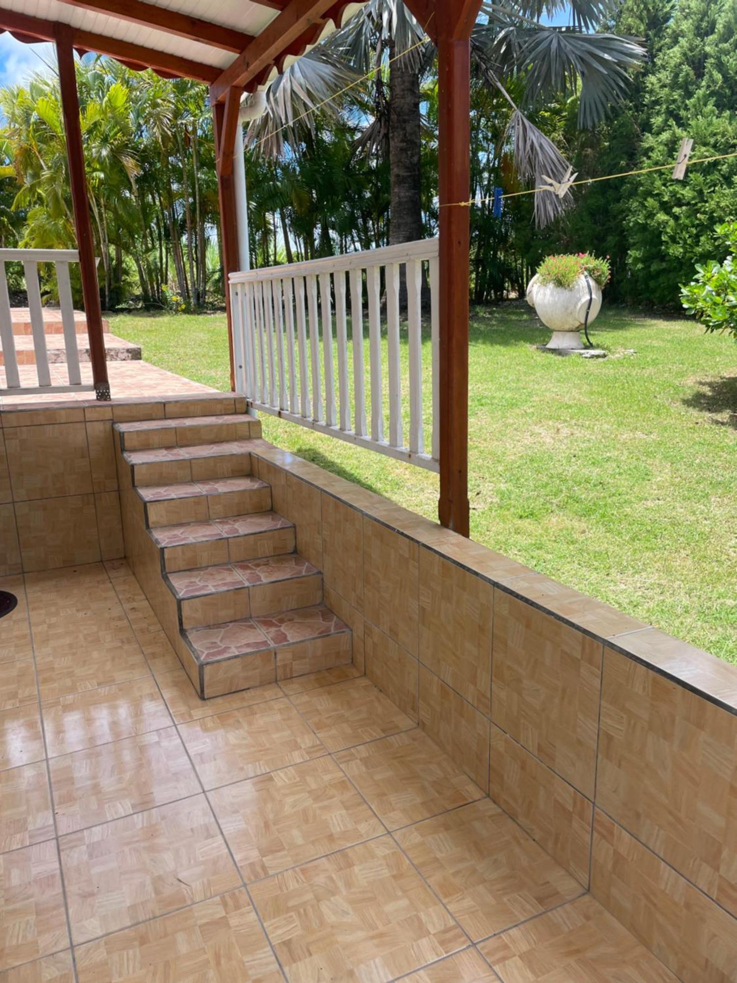 L'Aseta Paradise Grand-Bourg  Exterior photo