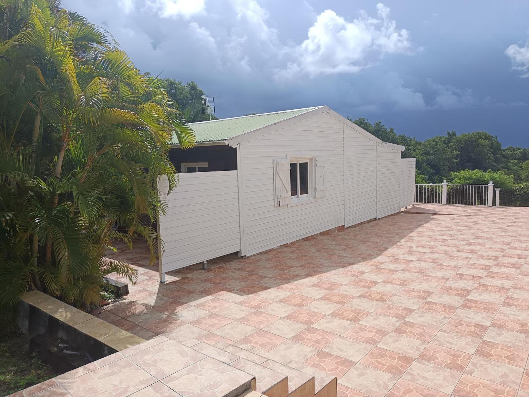 L'Aseta Paradise Grand-Bourg  Exterior photo