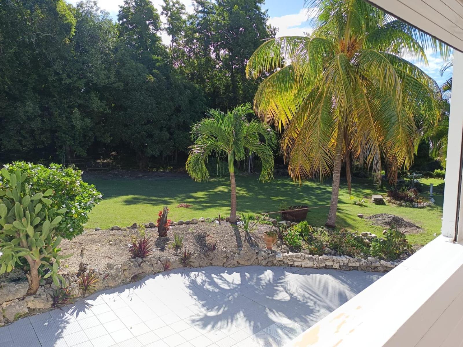 L'Aseta Paradise Grand-Bourg  Exterior photo