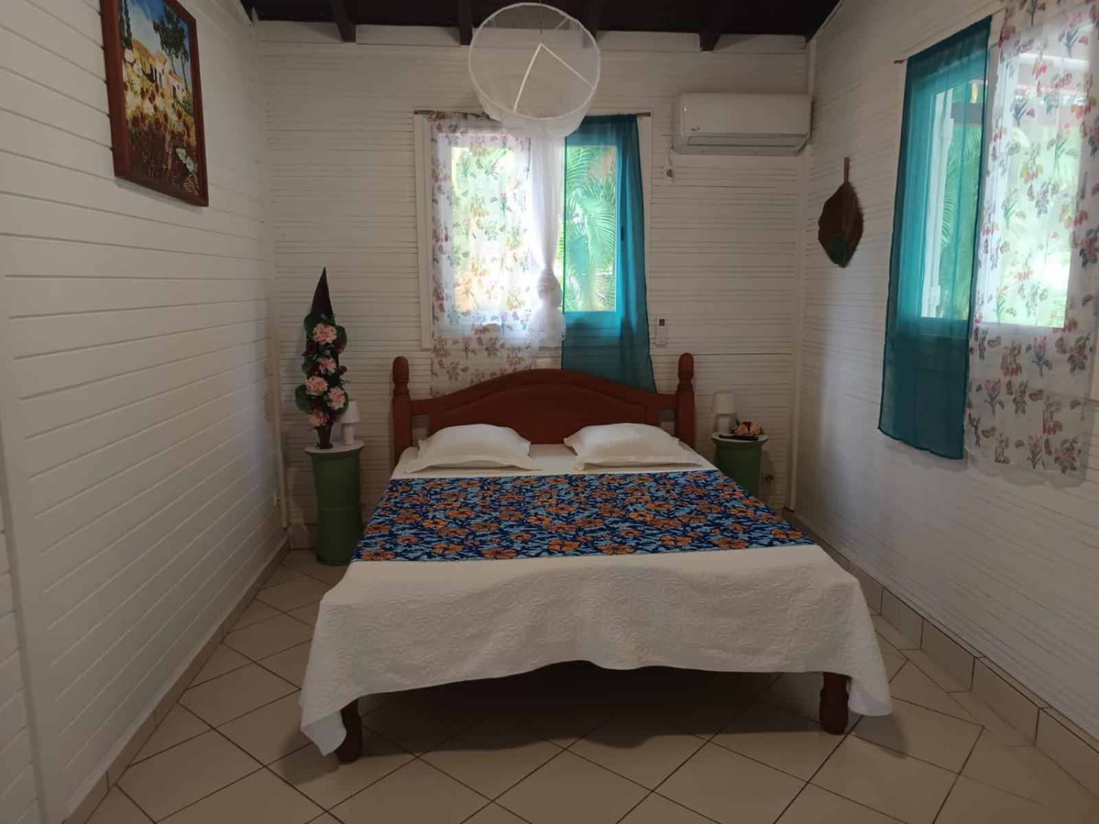 L'Aseta Paradise Grand-Bourg  Exterior photo